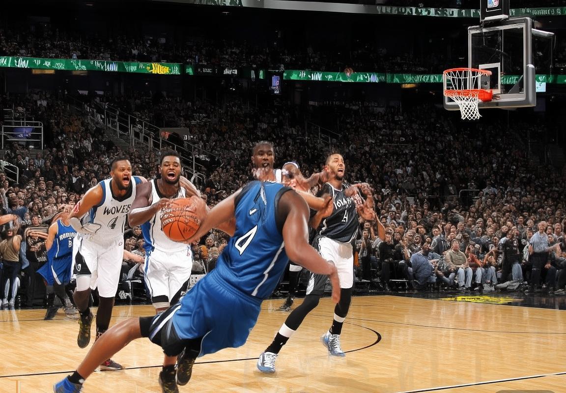 2016焦点战：森林狼险胜篮网，篮网展望未来